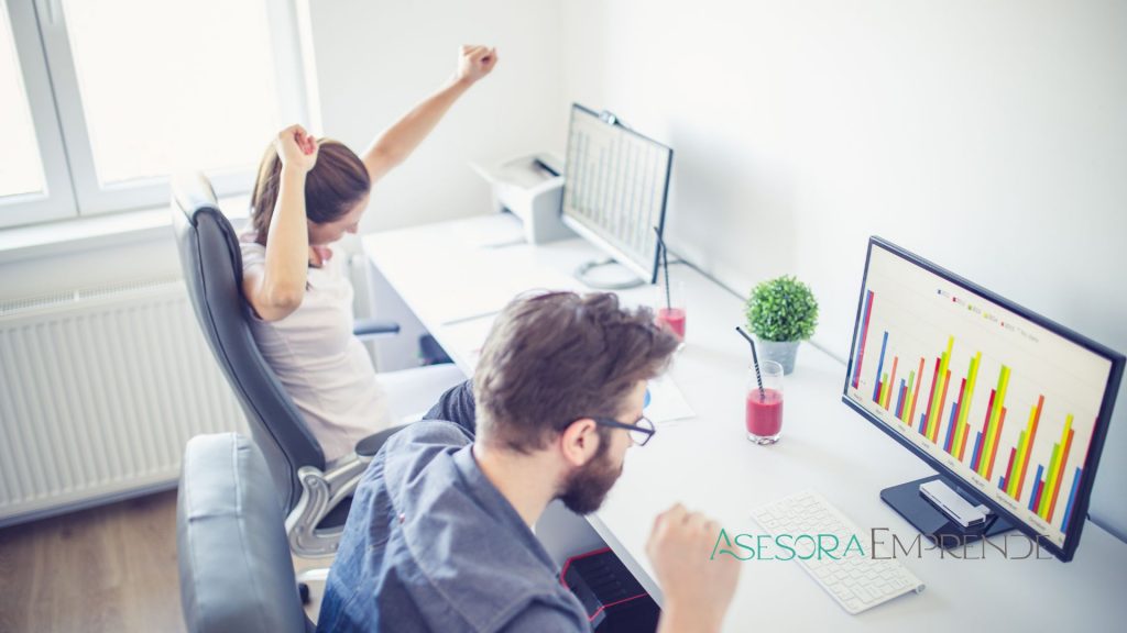 IVA de ordenadores no es deducible | Asesora Emprende